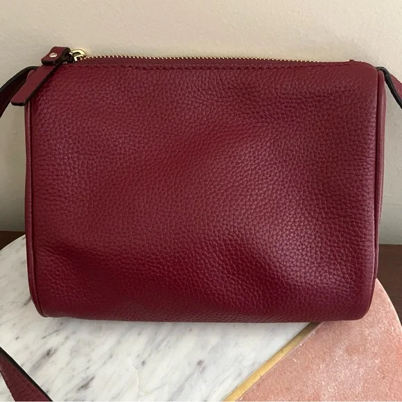 Kate Spade Red Leather Crossbody Purse Gold Hardware - Picture 6 of 11